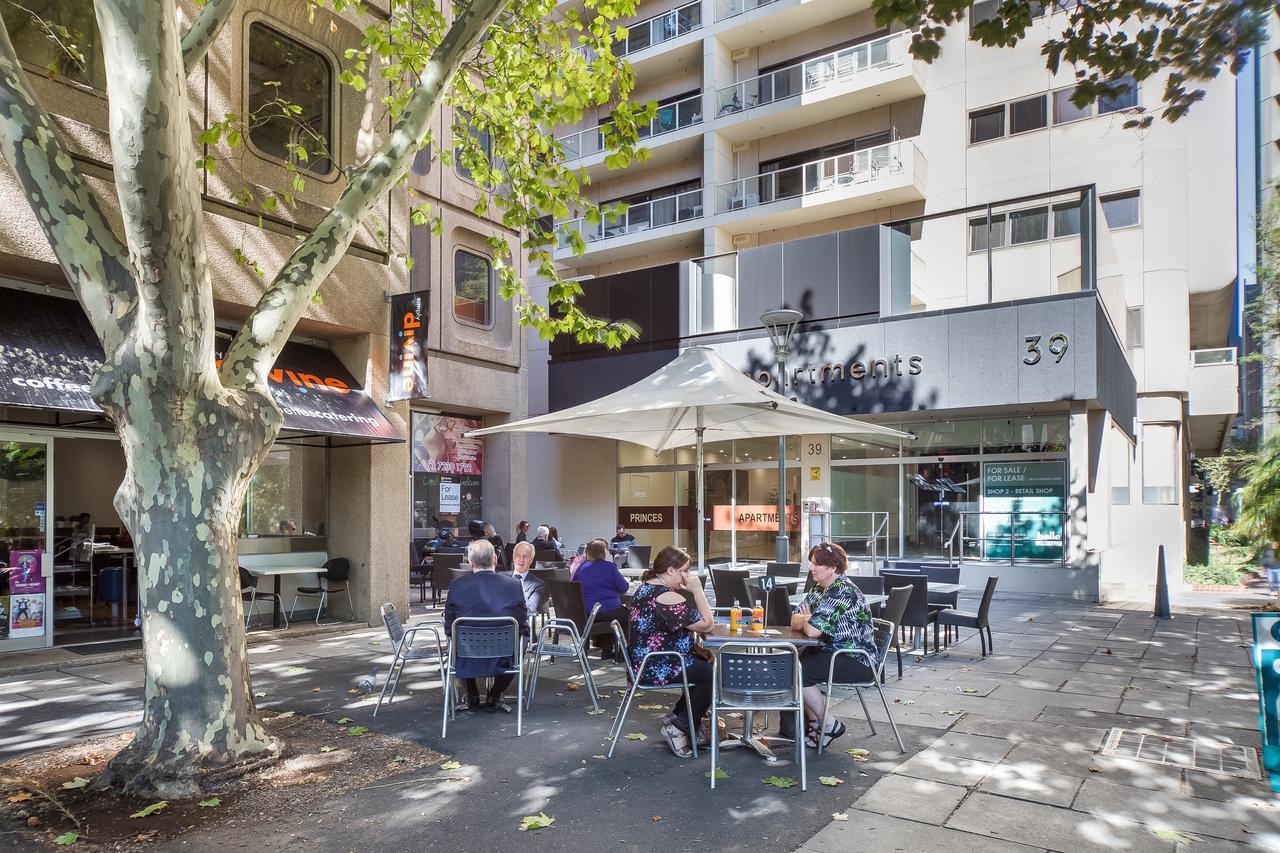 York Apartments On Grenfell Adelaide Exterior photo